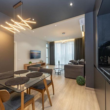 Royal Tower Residence Big Vip Apartment In Center Floor 27 เคียฟ ภายนอก รูปภาพ