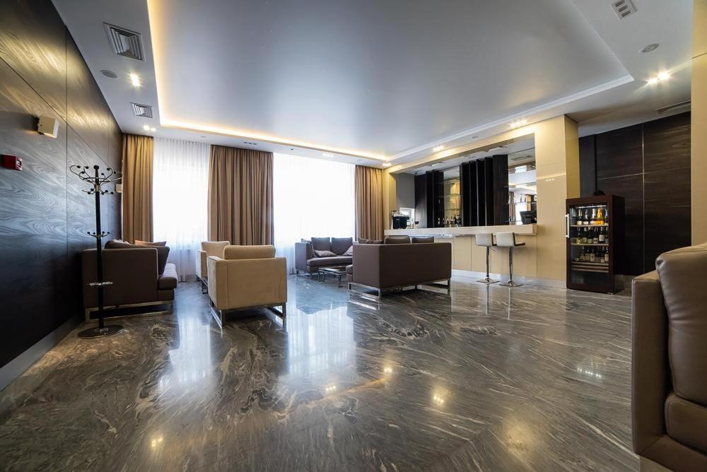 Royal Tower Residence Big Vip Apartment In Center Floor 27 เคียฟ ภายนอก รูปภาพ